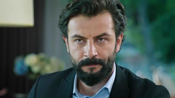 Emir Kıskançlıktan Bardağı Kırıyor | Yemin 278. Bölüm