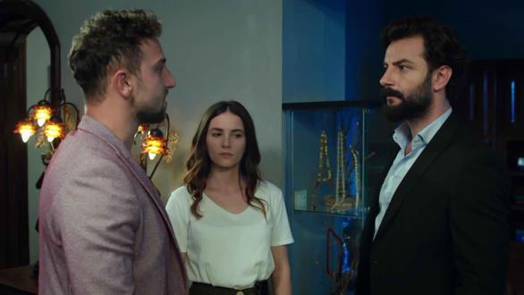 Semih ve Emir Feride İçin Karşı Karşıya Geliyor| Yemin 279. Bölüm
