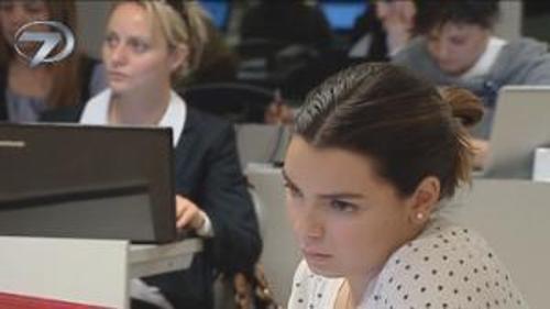 KADINLAR DAHA ÇOK UYUMALI