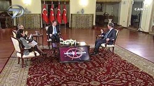 DAVUTOĞLU ATATÜRK'Ü ÖRNEK GÖSTERDİ