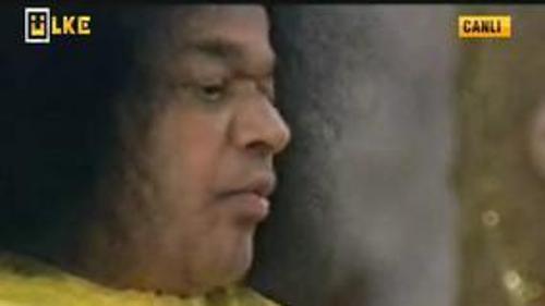 SAHTEKAR DİN ADAMINA BAKIN