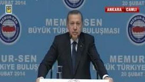 BAŞBAKAN ÇAĞRIDA BULUNDU