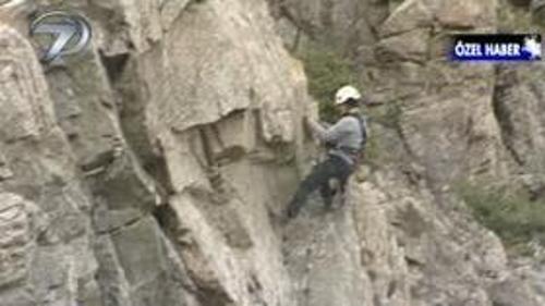 ÖLÜME MEYDAN OKUYORLAR