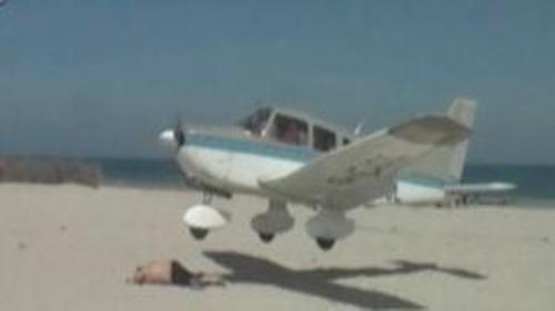 UÇAK TURİSTİ TEĞET GEÇTİ