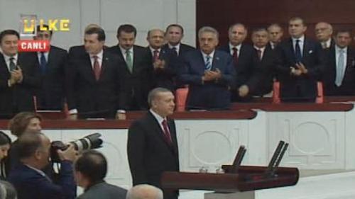 ERDOĞAN TBMM'DE BÖYLE YEMİN ETTİ