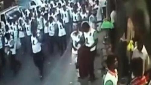 YANLIŞLIKLA GAZA BASINCA 25 KİŞİYİ EZDİ