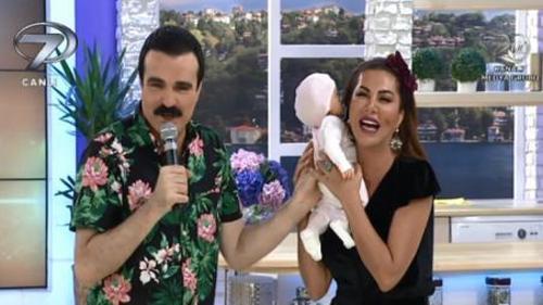 EBRU YAŞAR'LA HER GÜN - 25 EYLÜL 2014