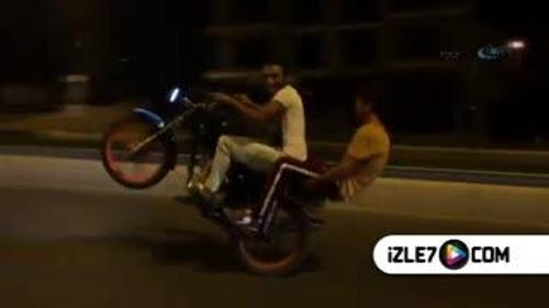 GENÇLERİN ÖLÜMLE DANSI