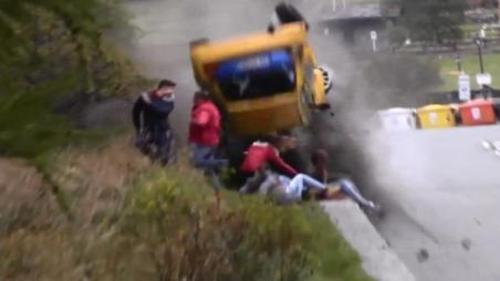 ÖLÜMDEN KIL PAYI KURTULUŞ KAMERADA