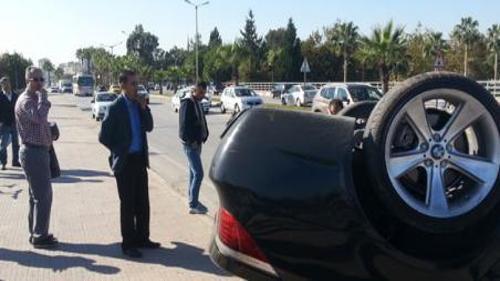 ADANALI BABA KAZA YAPAN OĞLUNA DEĞİL ARABAYA ÜZÜLDÜ