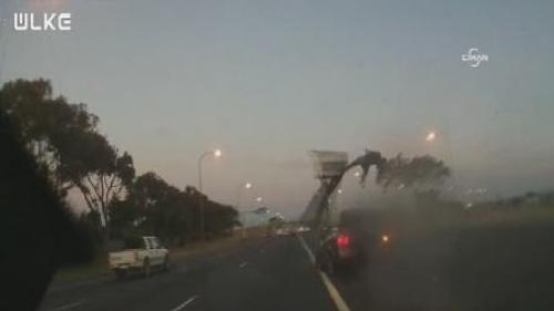 GÜNEY AFRİKALI AKTÖRÜN ÖLÜMÜ KAMERADA