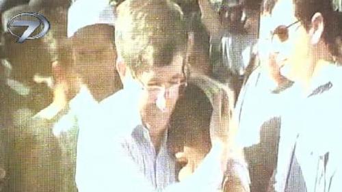 BAŞBAKAN'I AĞLATAN ŞİİR