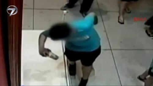 BİR ANLIK DALGINLIK PAHALIYA MÂL OLDU