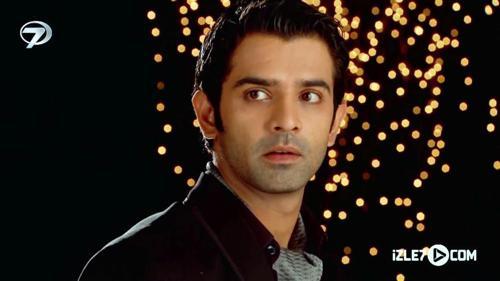 Khushi Arnav'ın Yüzüne Para Fırlatıyor!