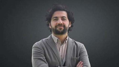 Tarihte Y&uuml;r&uuml;yen Adam